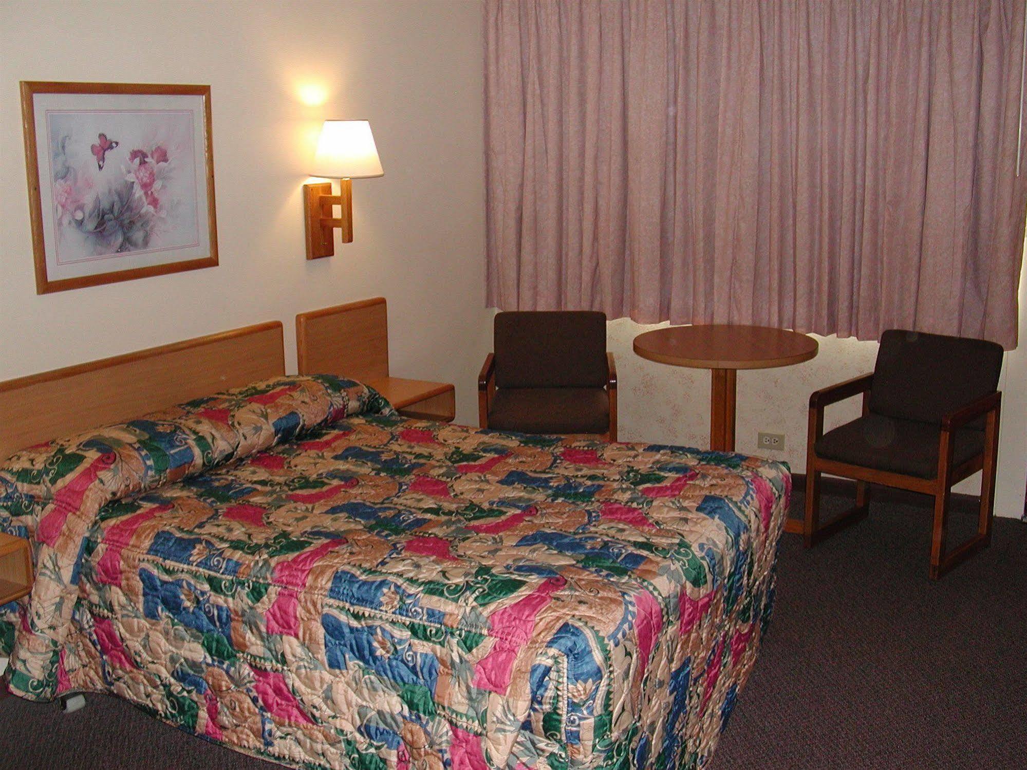 Heart O' Chicago Motel Extérieur photo
